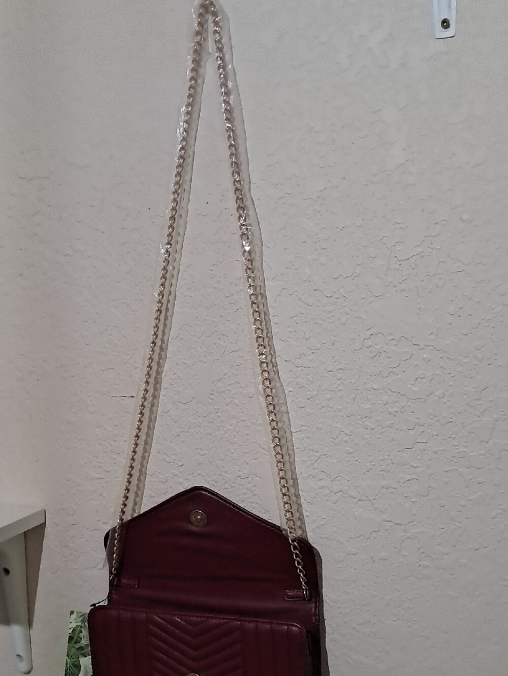 Badgley Mischka Quilted Chevron Crossbody Bag - Burgundy with Gold Hardware - Picture 4 of 4